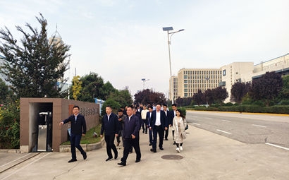 团市委、市贸促会、市青企协一行到威廉体育泾河产业园考察交流