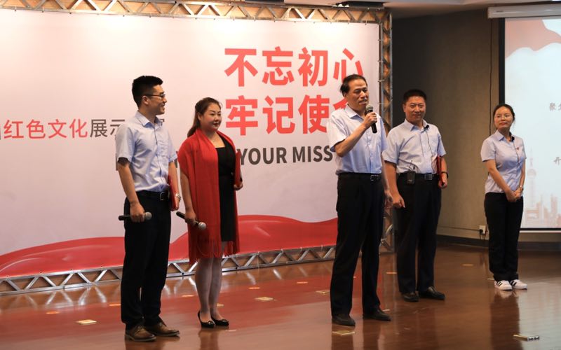 1563329330391933.jpg 陕鼓集团综合能源事业部党支部表演的节目接地气,受好评.jpg